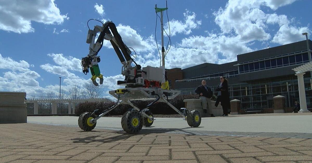 UAH makes it to finals in robotics competition with their Mars rover ...