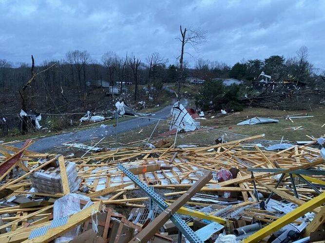 Kentucky Candle Factory: Inmates Helped Rescue Workers - Tornado Survivor