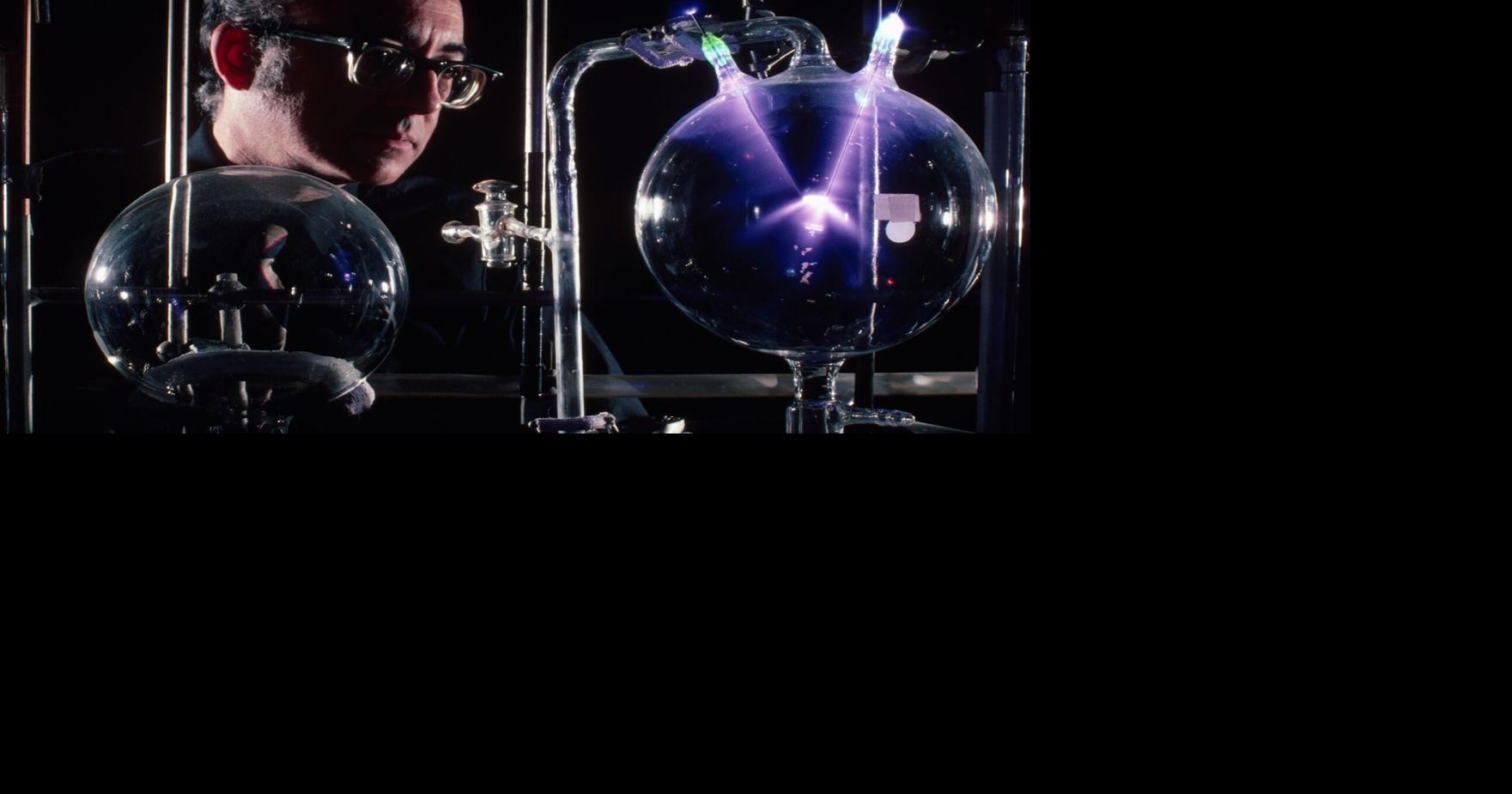 Scientists redid an experiment that showed how life on Earth could have started. They found a new possibility | News