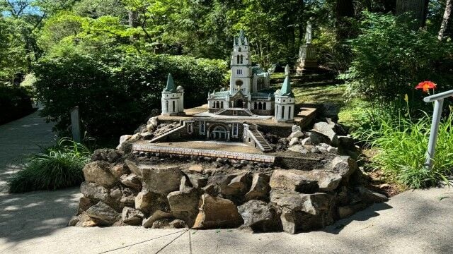 The Ave Maria Grotto