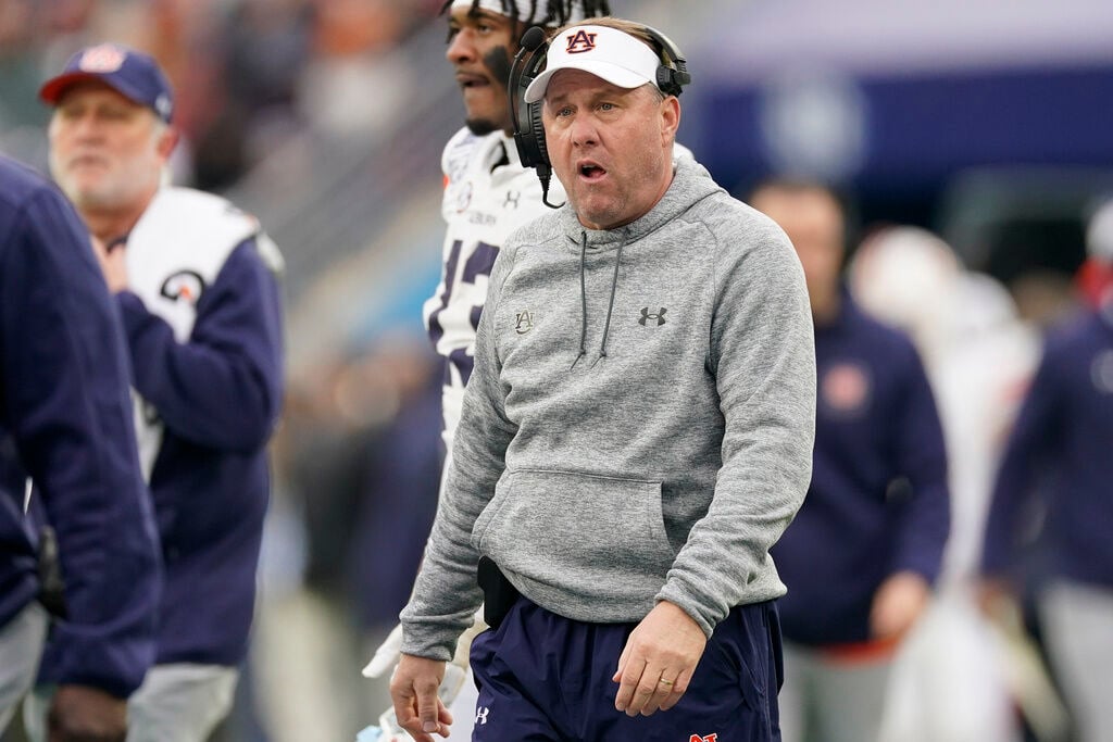 Auburn coach Hugh Freeze fires offensive coordinator Philip