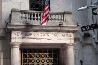 Dow falls by almost 600 points as Trump’s tariffs threaten a dangerous trade war