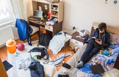 What is ‘soiling the nest’? A tactic that teens use when they’re leaving home