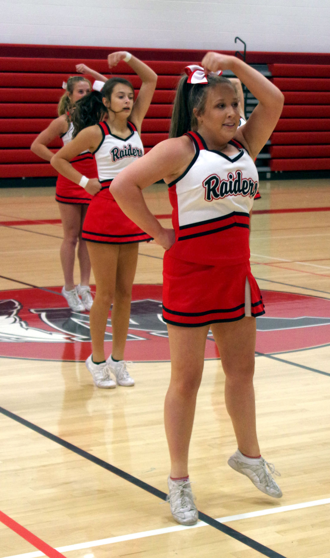 cheer 4.jpg