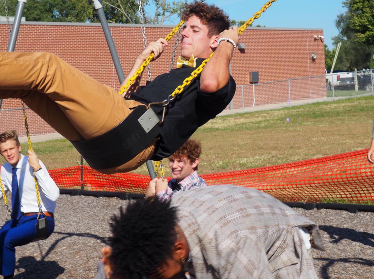swing - Isiah, taybor.jpg