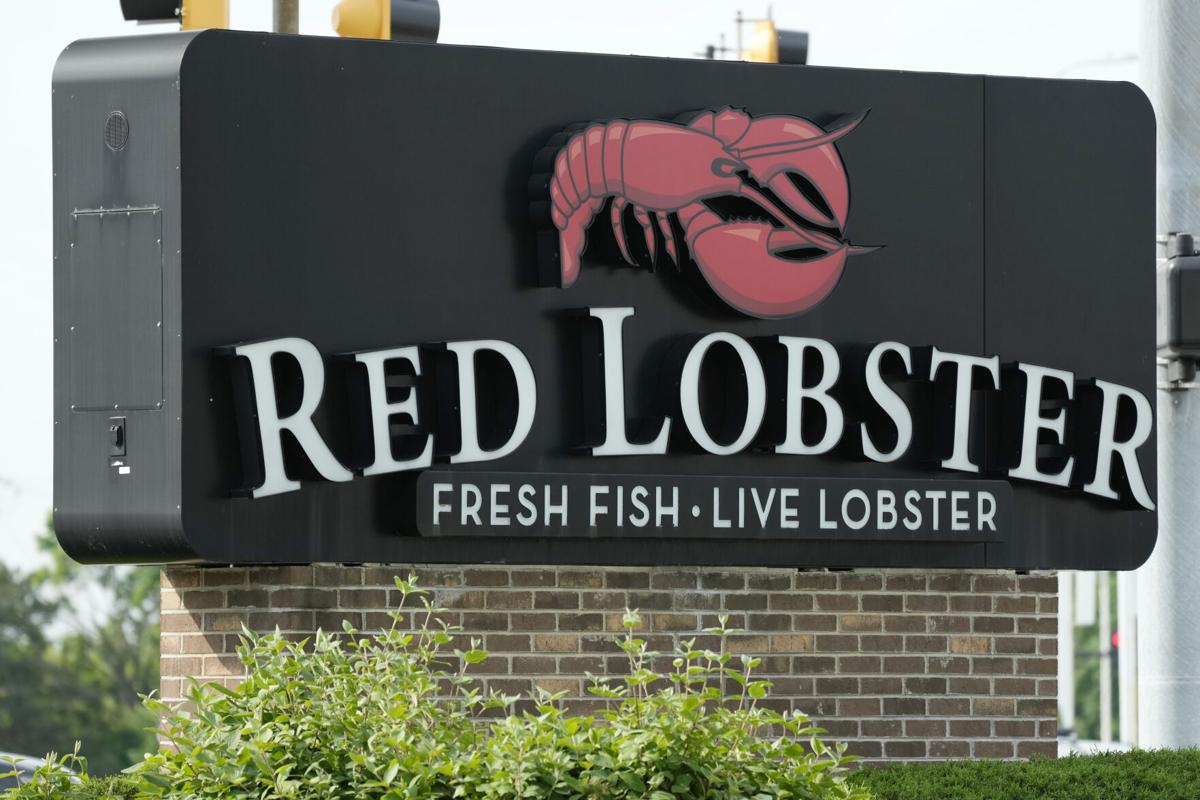 Amid mass closures caused by bankruptcy, Forsyth Red Lobster closes due