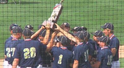 Niemerg's Gem Earns Wooden Shoes a 3rd Place Trophy