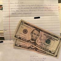 Homeless person's gift for Oberheim family recognized by police