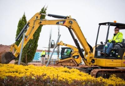 Caterpillar takes hit in Dow Jones drop