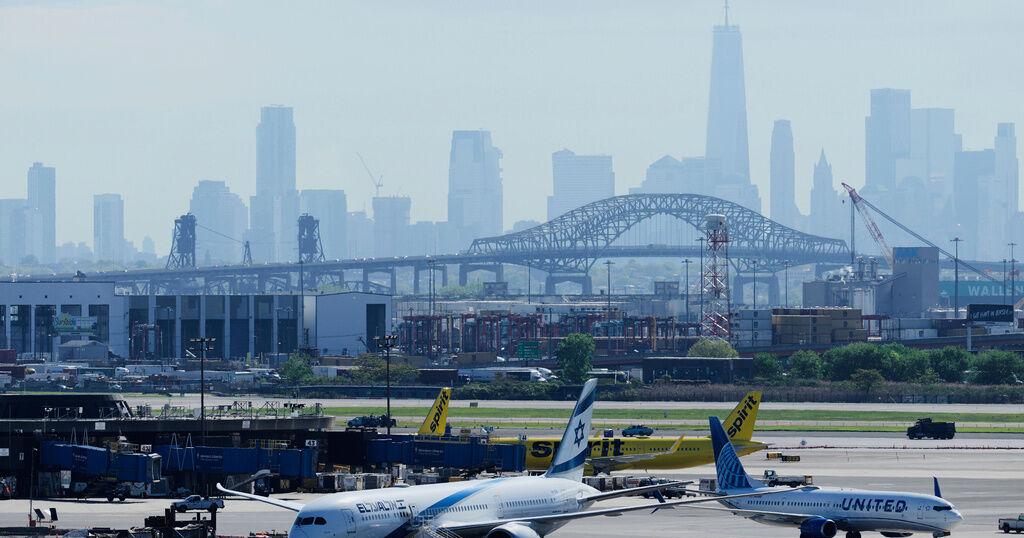 Read moreFAA investigating after United flight landing in Newark strikes light pole on New Jersey Turnpike