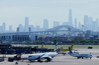 Plane Strikes Light Pole
