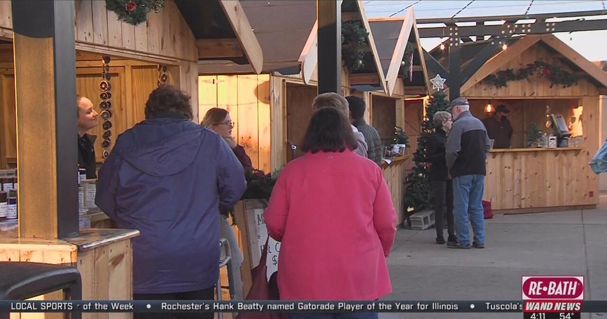 Riggs Christmas Market brings holiday cheer in Urbana Videos