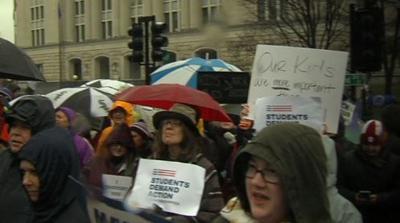 Springfield rally draws gun control advocates, opponents