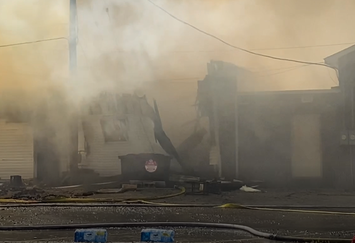 Copperhead Bar fire 6