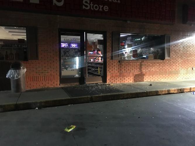 MOUND ROAD CASEYS PIC 1.jpg