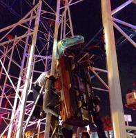 Roller coaster derails; 6 to hospital