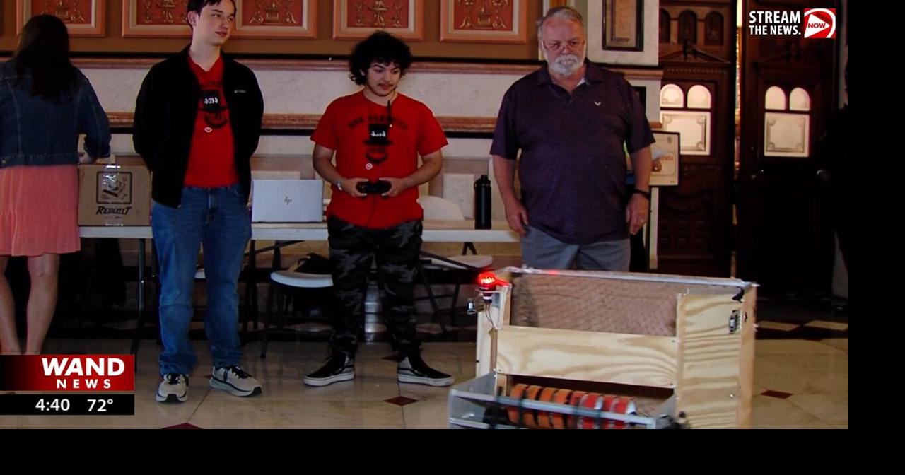 STEM Minute | Local students share love for STEM at Illinois State Capitol