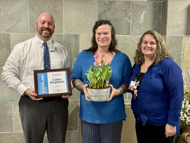 HSHS St. Mary's Nurse Exemplar Cathy Stephens Excellence