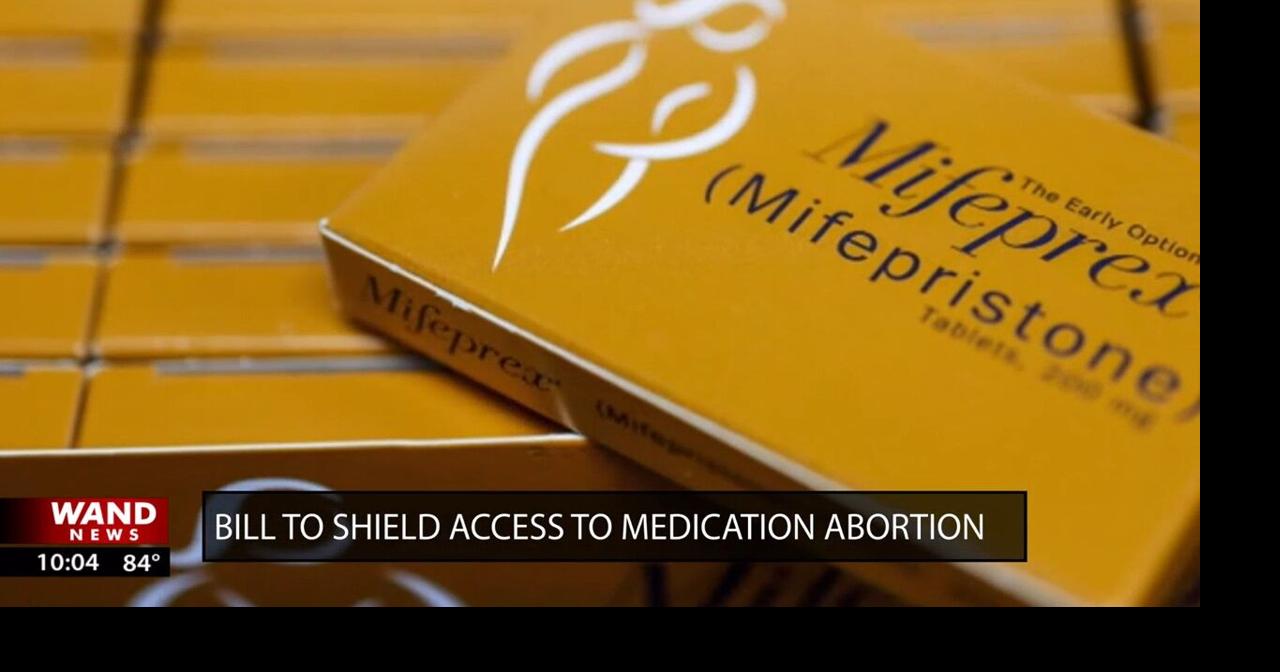 Illinois bill ensuring medication abortion access amid FDA uncertainty awaits final approval