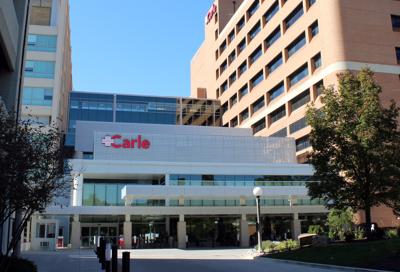 Carle MainEntrance_CFH_100820_DN_9514.jpg
