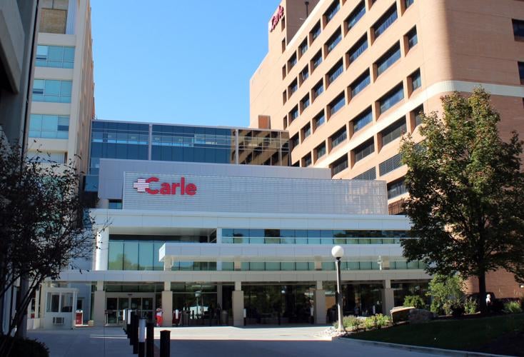 Carle MainEntrance_CFH_100820_DN_9514.jpg