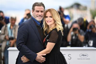 kelly preston