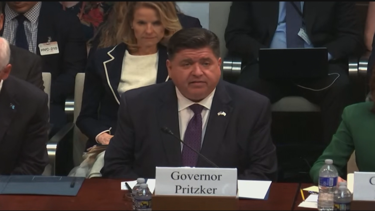 Pritzker IL Dems rip freezing of Chicago transit funding News