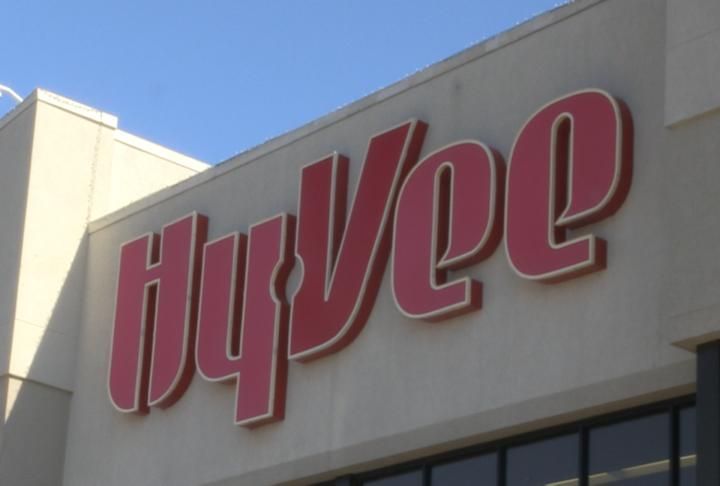Hy Vee Offering Online Shopping Hours For People With High Covid