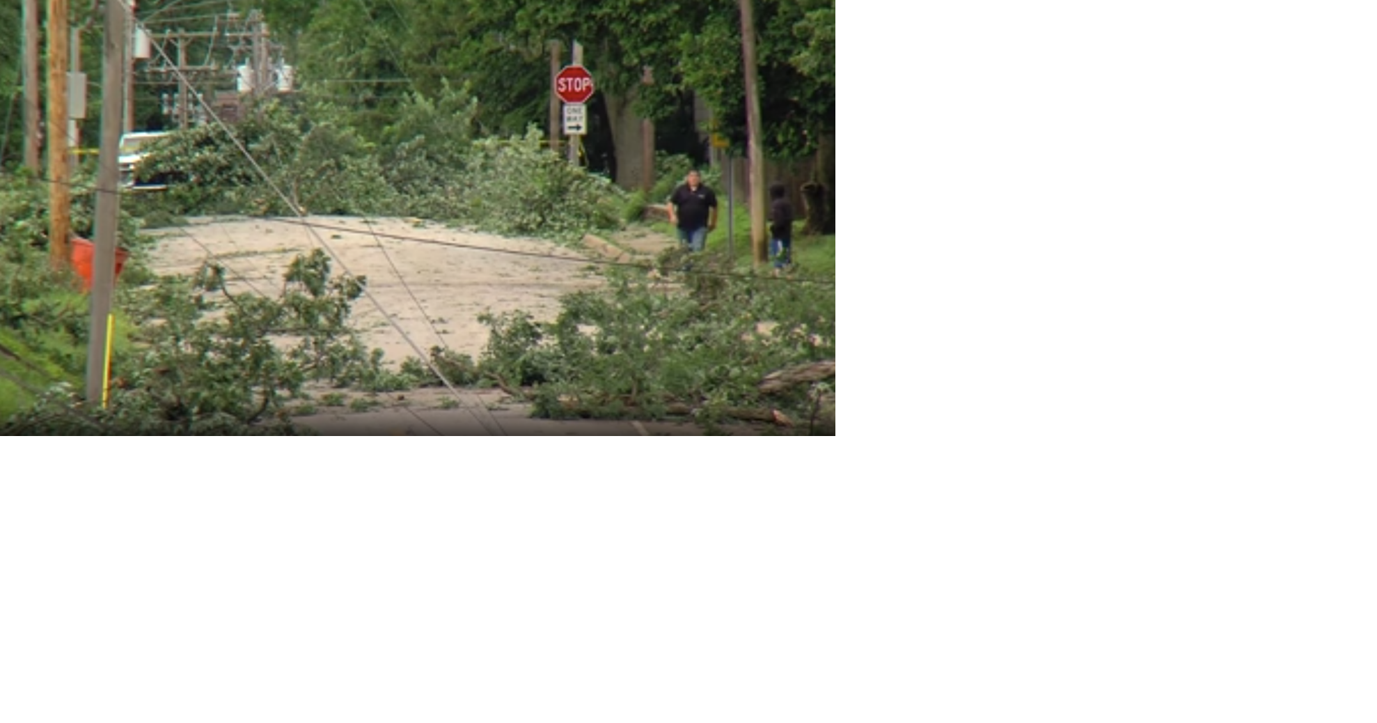 Read moreCentral Illinois residents wait for power restoration after severe storms