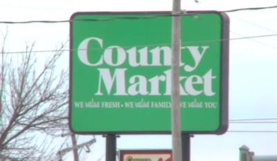 County Market on Pershing Road closing