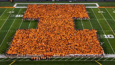 University of Illinois enrollment_©_8-17-23-002.JPG