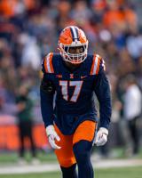 All-Big Ten Outside Linebacker Gabe Jacas to Return to Illinois in 2025