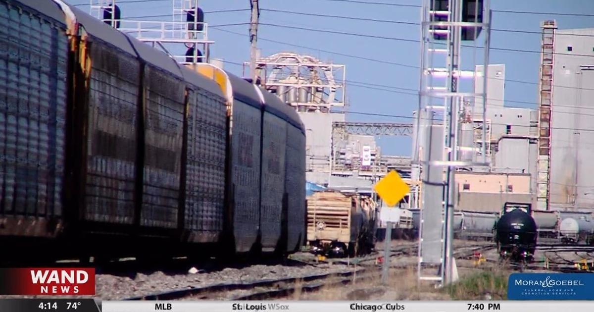 Derailed Ohio train had problems after leaving Decatur | News | wandtv.com