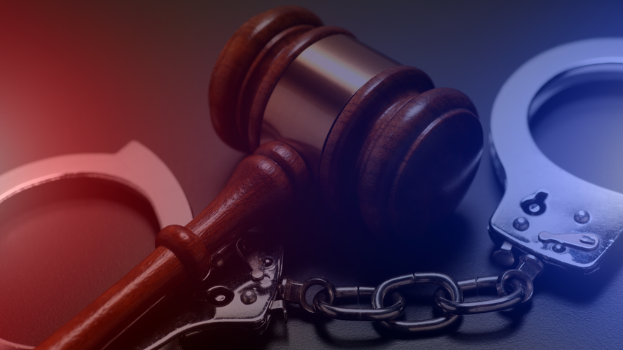 Police arrest sentenced (C)