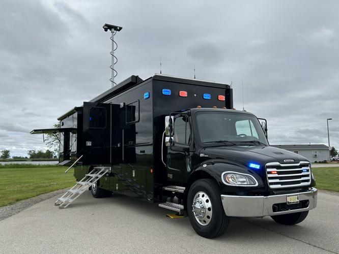 Illinois State Police new command vehicle