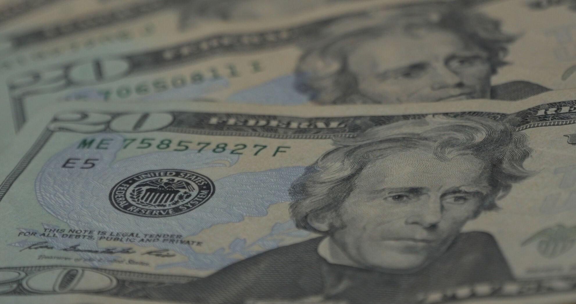 US-Canada trade war hits central Illinois families as nearly $80 billion in goods face new tariffs; Rep. Schneider to introduce Bad Deal Act