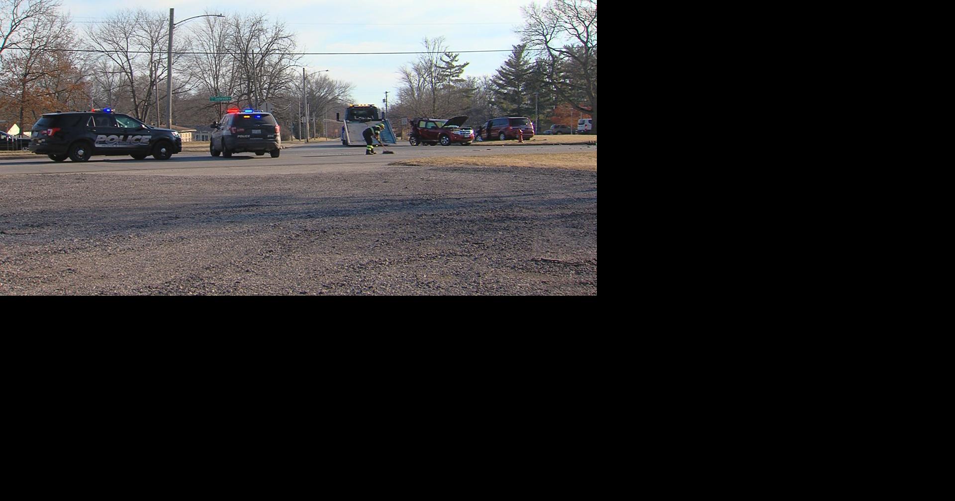 Two vehicle crash causes injury in Decatur | News | wandtv.com