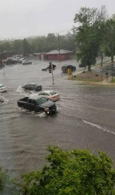 Cars trapped in Mattoon flooding; fire crews on scene