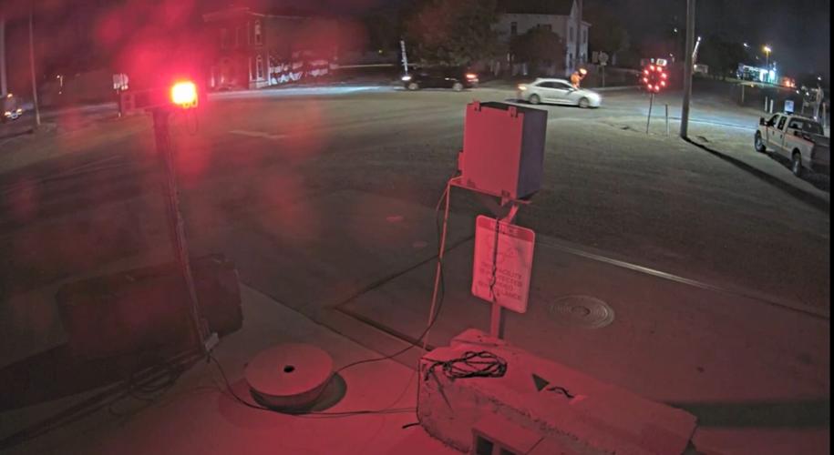 Teutopolis vehicle ISP is searching for