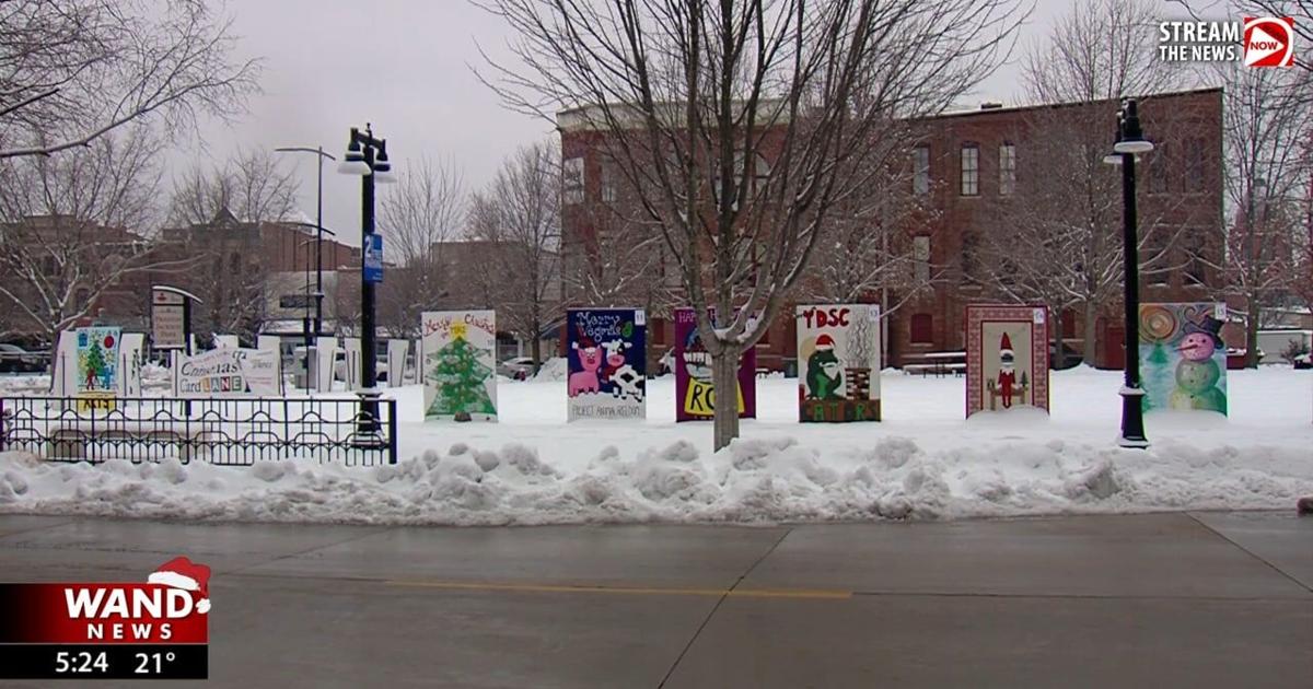 Christmas Card Lane is back up in Downtown Decatur IL | Community ...