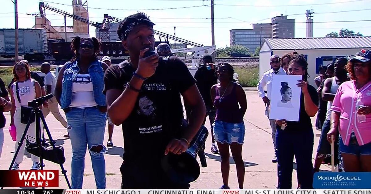 Community activists join together while family of Springfield woman ...