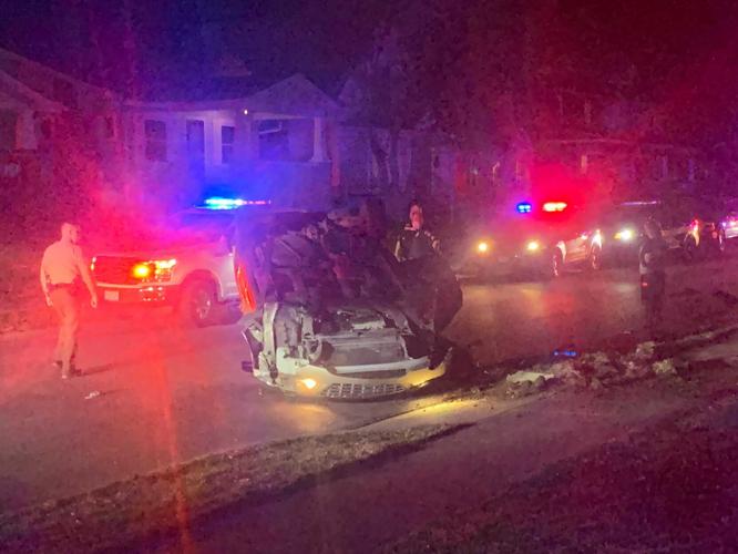 Oakland and Forest crash Decatur 2