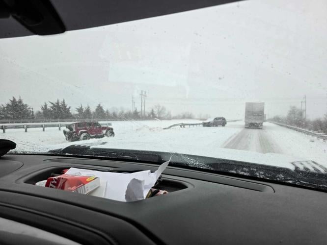 interstate 57 crash coles county 12.13.3