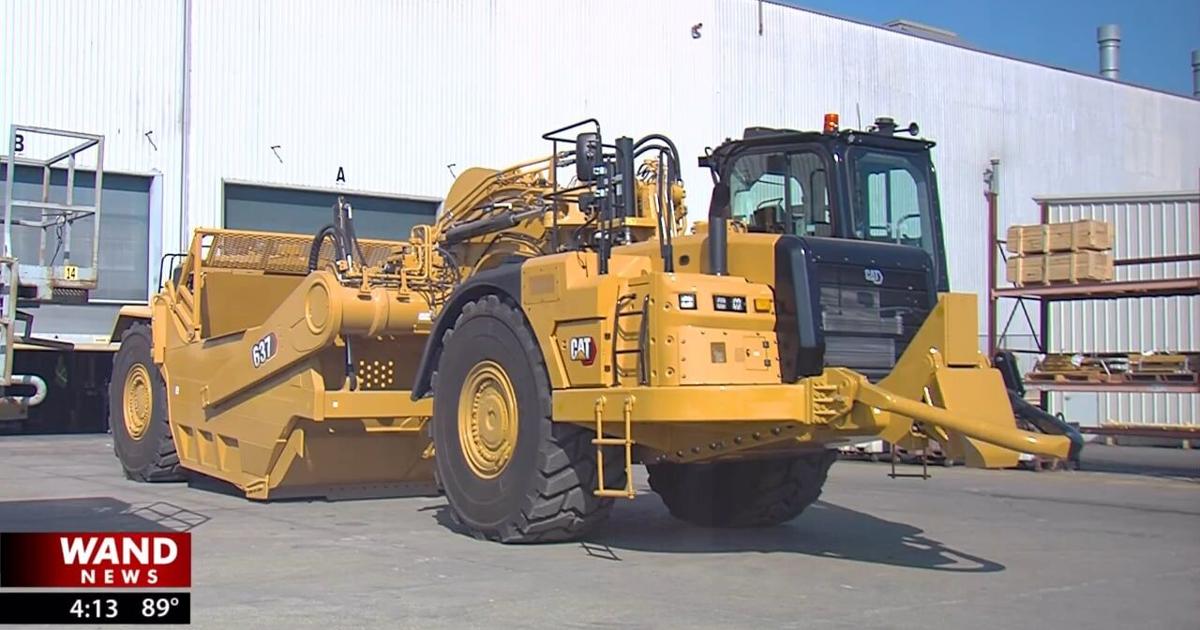 Decatur's Caterpillar plant showcases test track | News | wandtv.com