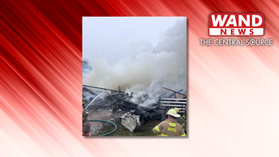 Barn fire in Maroa