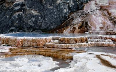 Yellowstone National Park, hot springs