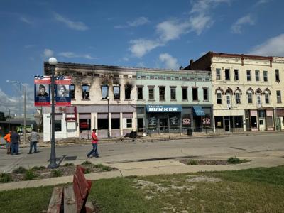 Building burned out in Lincoln