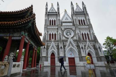 China Catholic Under Pressure