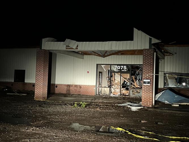 Tornado touchdowns cause damage in Sangamon County