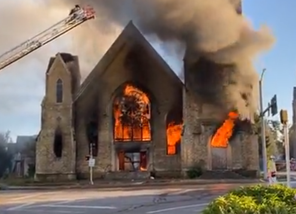 Historic church catches fire in Rockford; cause unknown | Top Stories |  wandtv.com